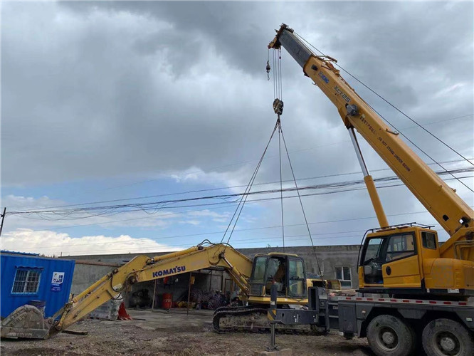 新平25吨吊车一般有什么用途