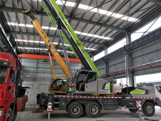 新平高空车出租需要注意哪些安全事项？